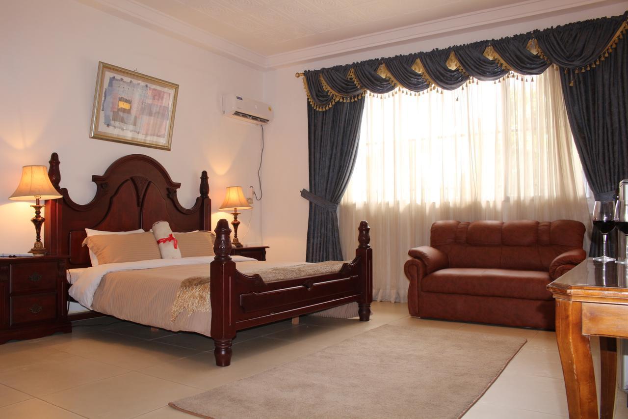 Embassy Suites Hotel Monrovia Exteriér fotografie